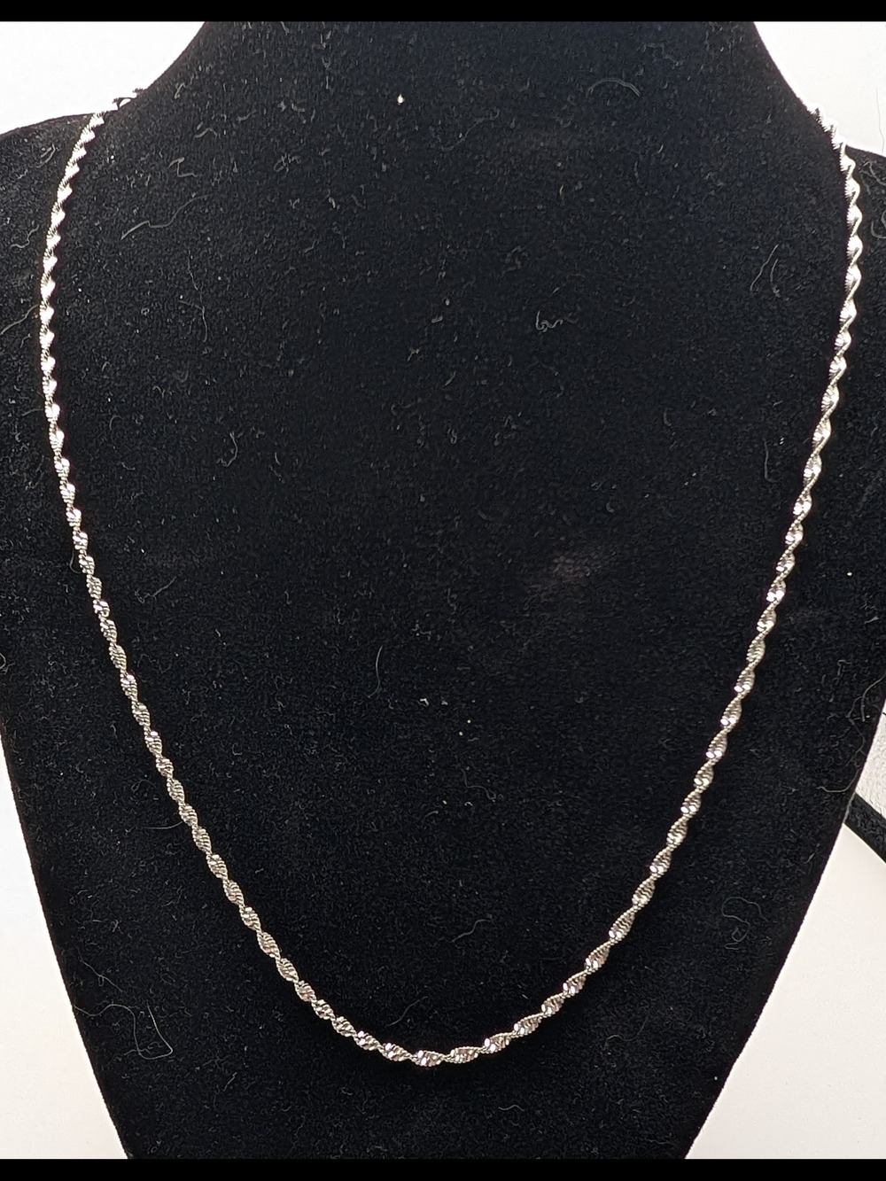 Classic 20" Silver Twisted Rope Chain
